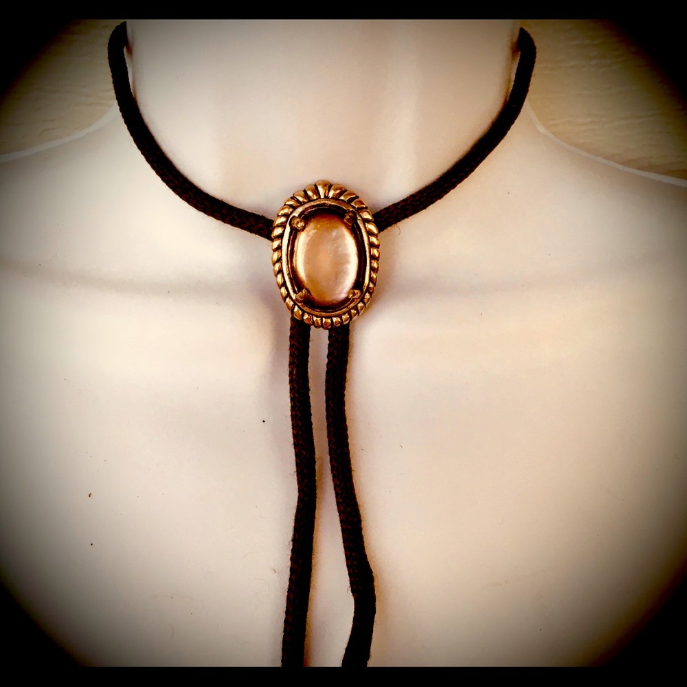 Vintage mother of pearl bolo necklace